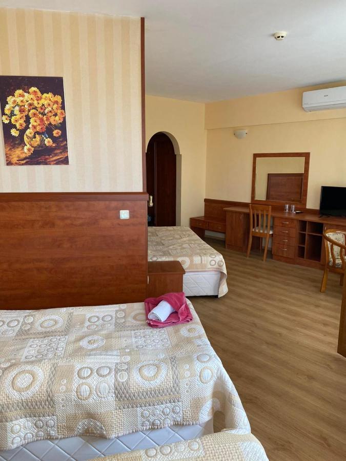 Pancho Family Hotel Кранево Экстерьер фото
