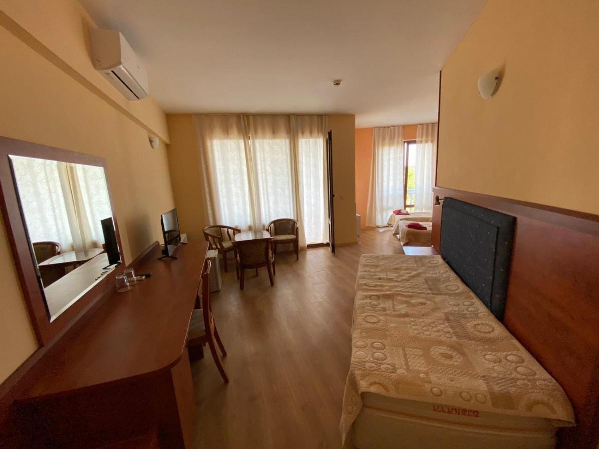 Pancho Family Hotel Кранево Экстерьер фото