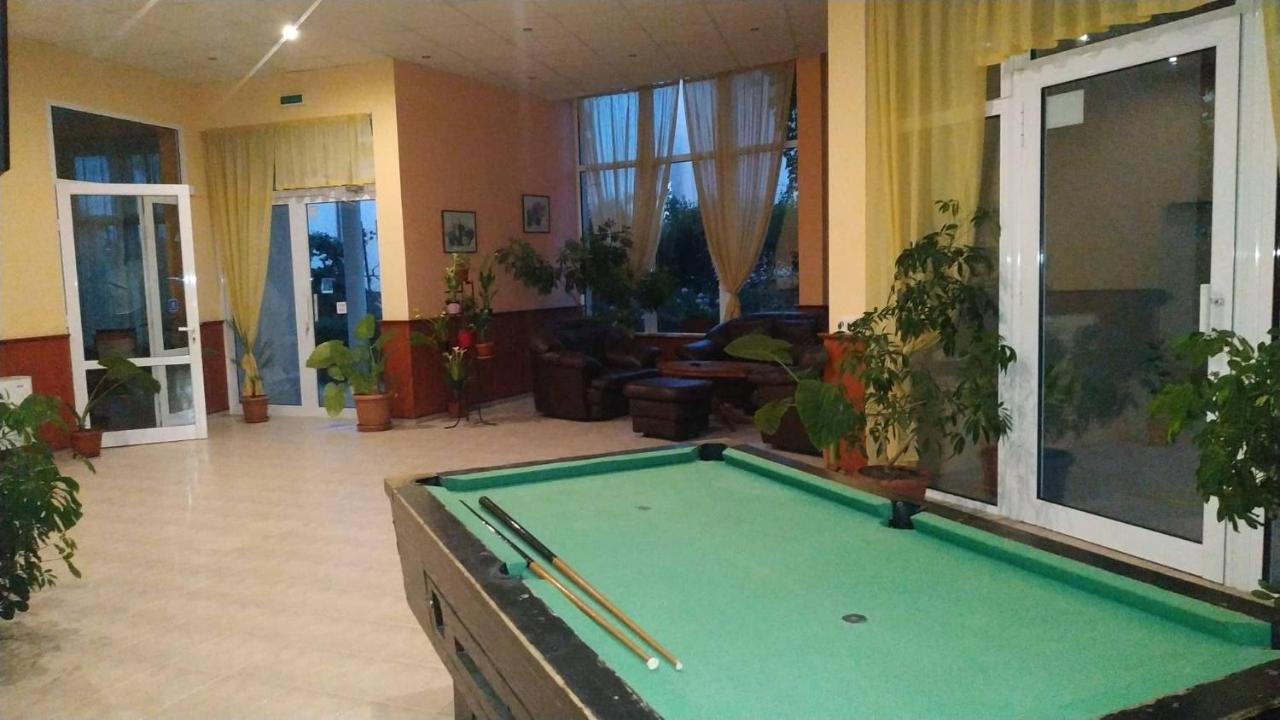 Pancho Family Hotel Кранево Экстерьер фото